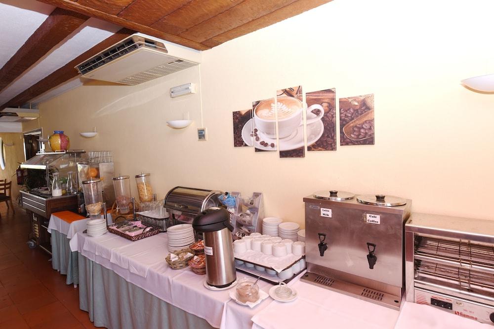 Praia Da Lota Resort - Beachfront Hotel Manta Rota Ngoại thất bức ảnh