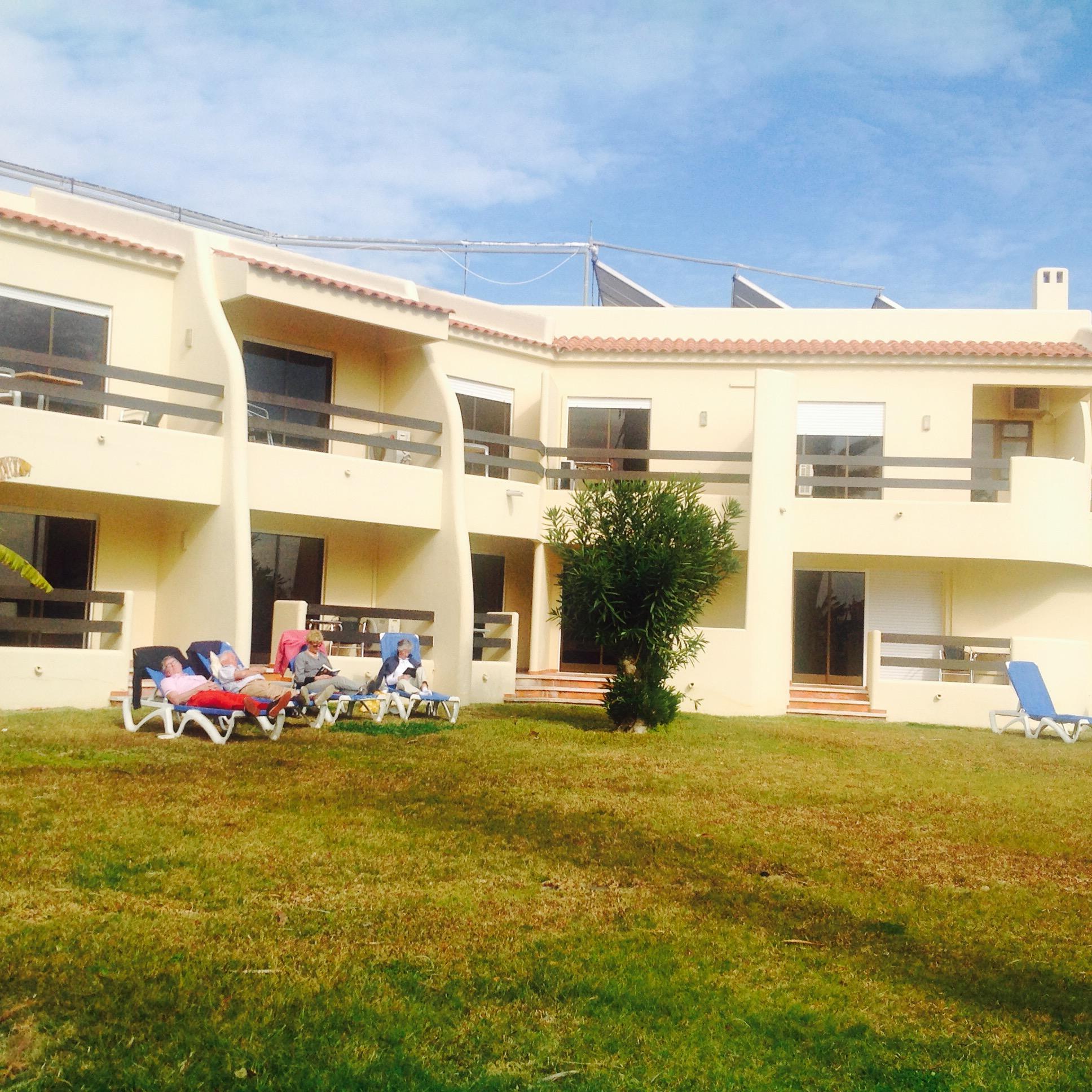 Praia Da Lota Resort - Beachfront Hotel Manta Rota Ngoại thất bức ảnh