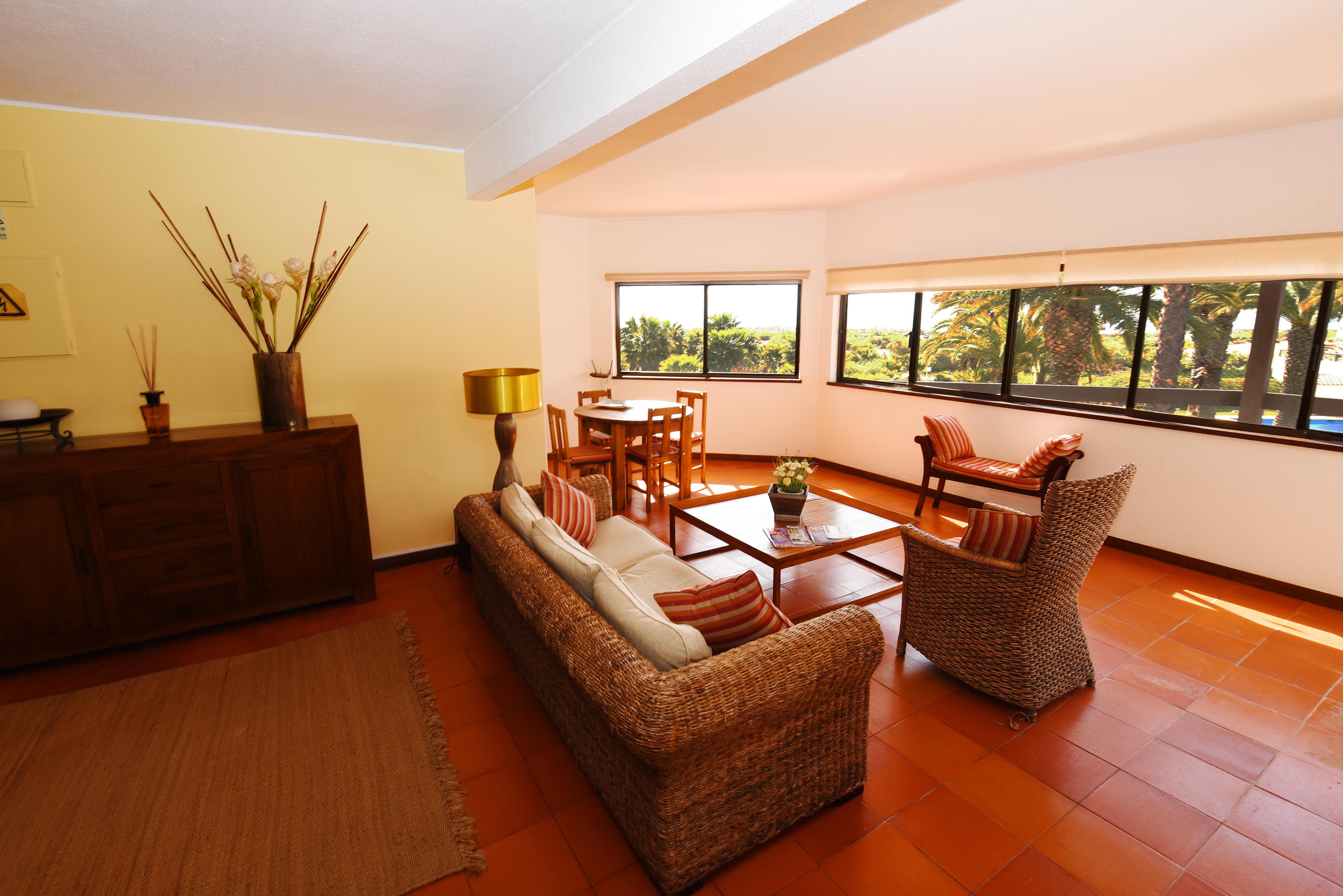 Praia Da Lota Resort - Beachfront Hotel Manta Rota Ngoại thất bức ảnh
